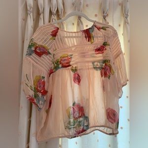 Women’s size S shirt